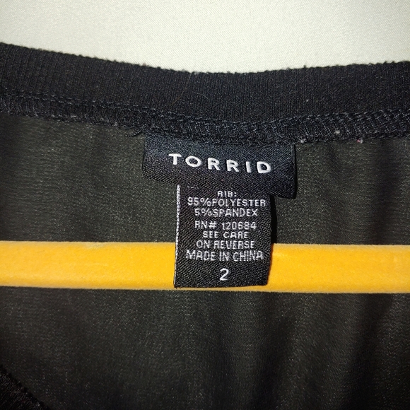 Torrid Over shirt- see through - Picture 3 of 3